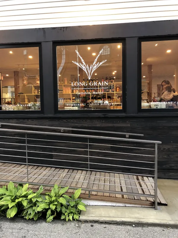 Long Grain Camden Thai — Bangkok-trained, Maine-sourced restaurant