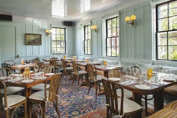 Via Mare Greydon House Nantucket Venetian bacaro small plates wine