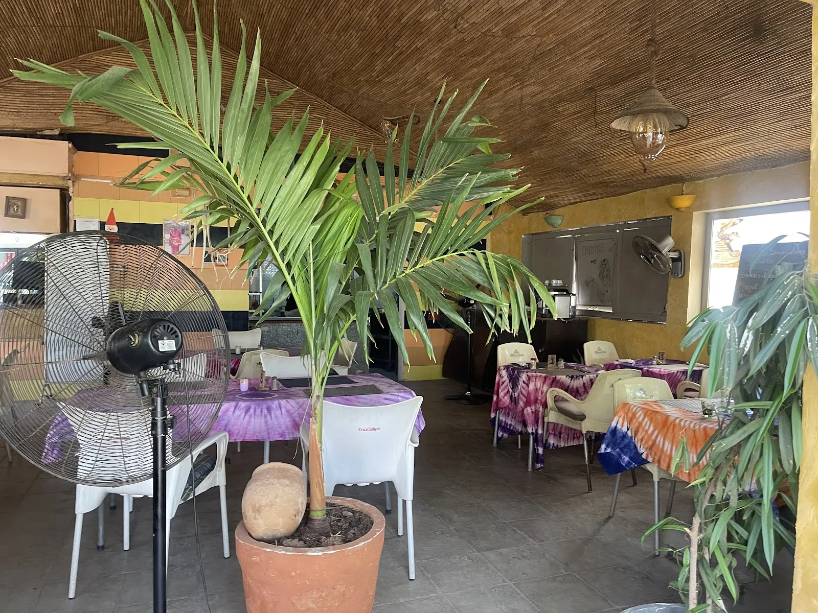 Le Baobab dining room