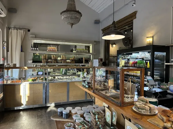 Meshek Barzilay Tel Aviv vegan organic farm restaurant