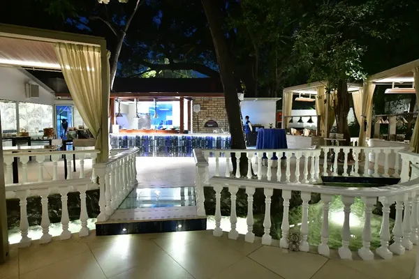 SEVILLA restaurant