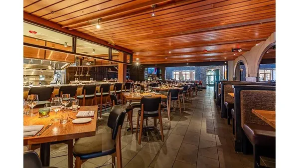 The Establishment seafood restaurant Charleston