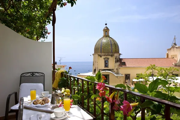 Le Petit Murat Palazzo Murat Positano courtyard dining