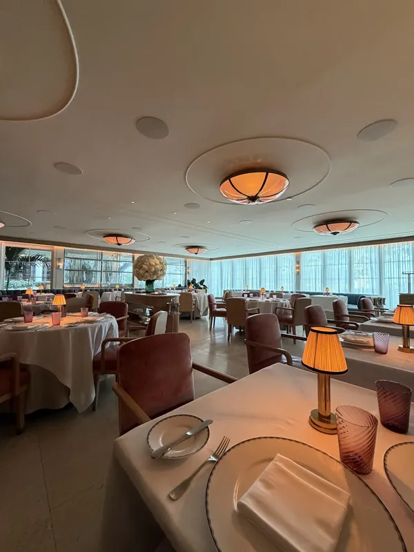 The Surf Club, Miami
