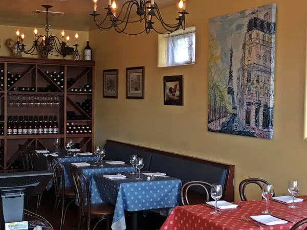 Bistro Moulin Pacific Grove French dining