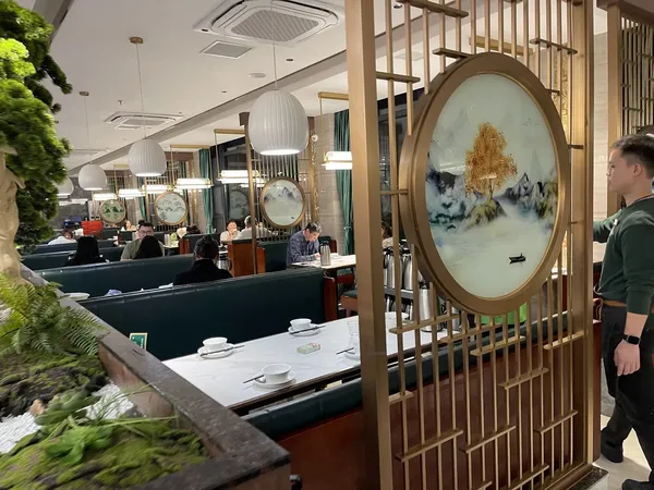 Chunji Roast Goose restaurant