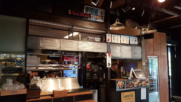 Gusto Taco restaurant