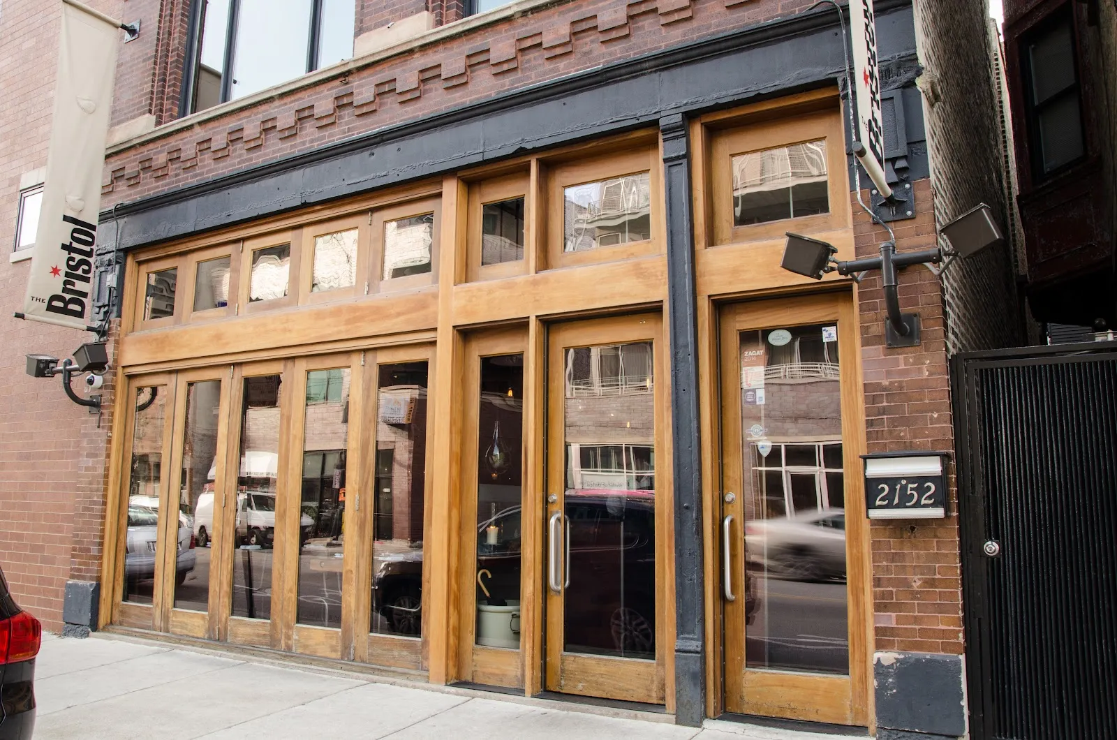 THE BRISTOL Chicago — Bucktown dining room