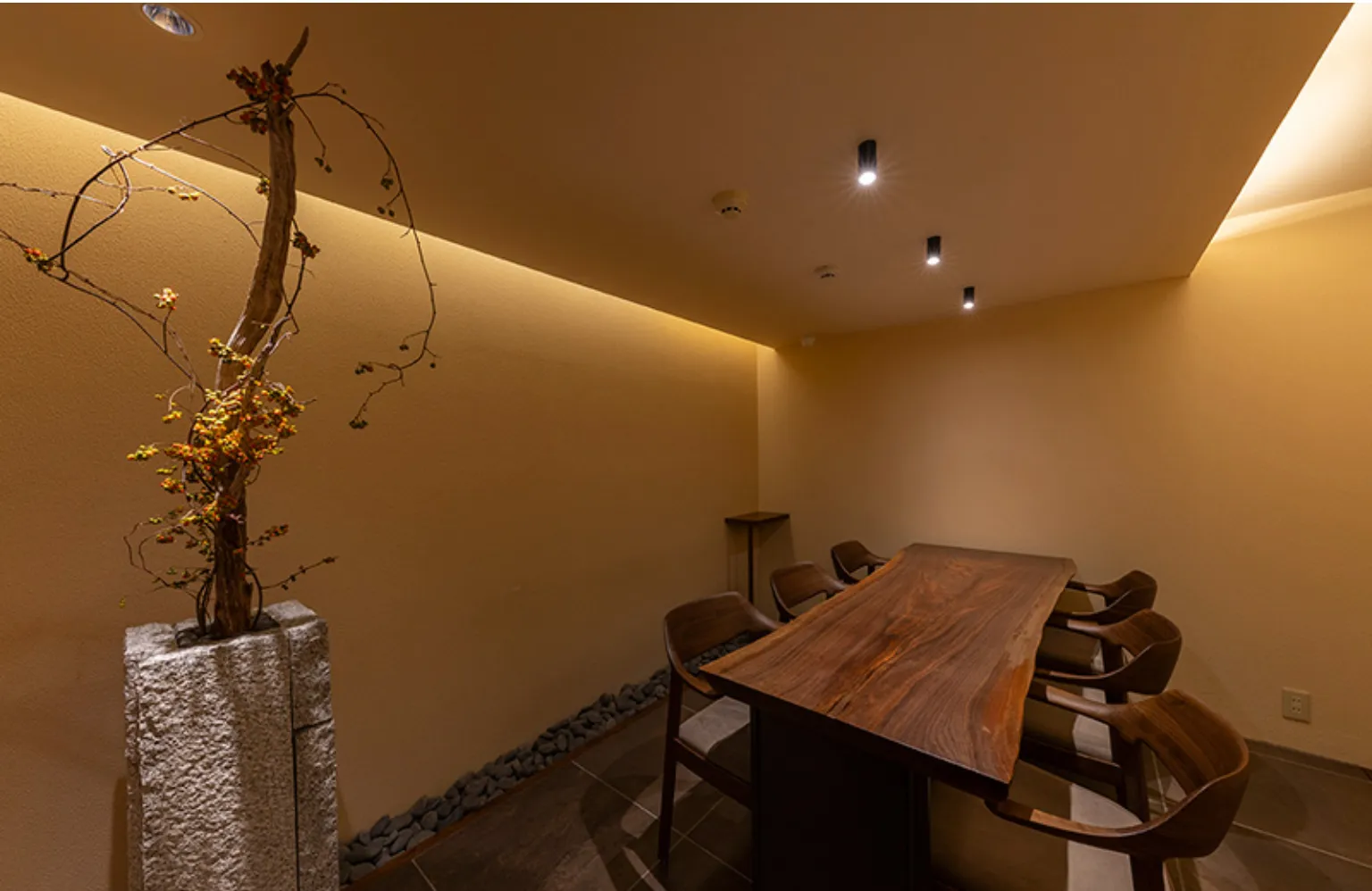 Sushidokoro Hitoshi, the Komachi sushi counter in Hiroshima