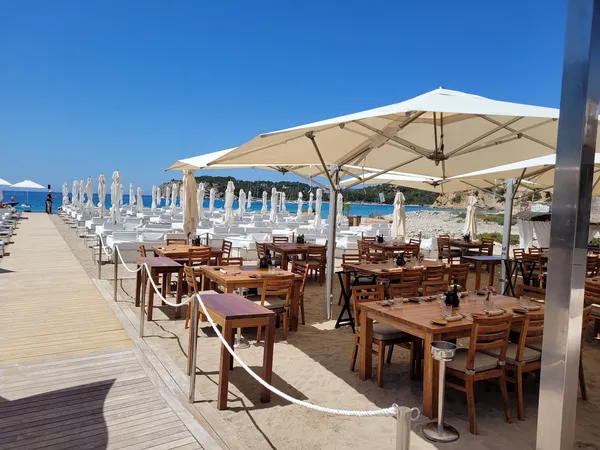 Blue Marlin Cala Jondal beach club Mediterranean Asian sushi