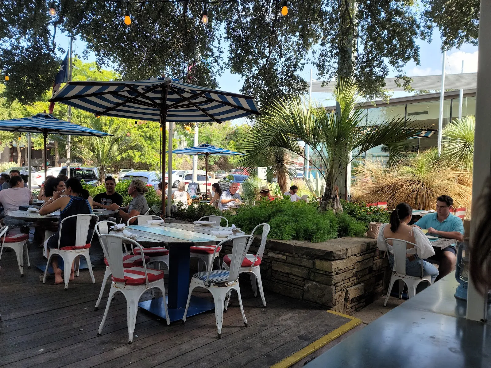 Perla's Austin Tex-Med Oyster Bar South Congress dining room