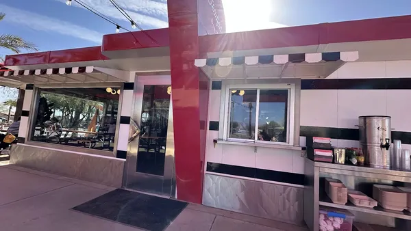 Steadfast Diner Mesa Arizona Eastmark farm to table agrarian American cuisine interior