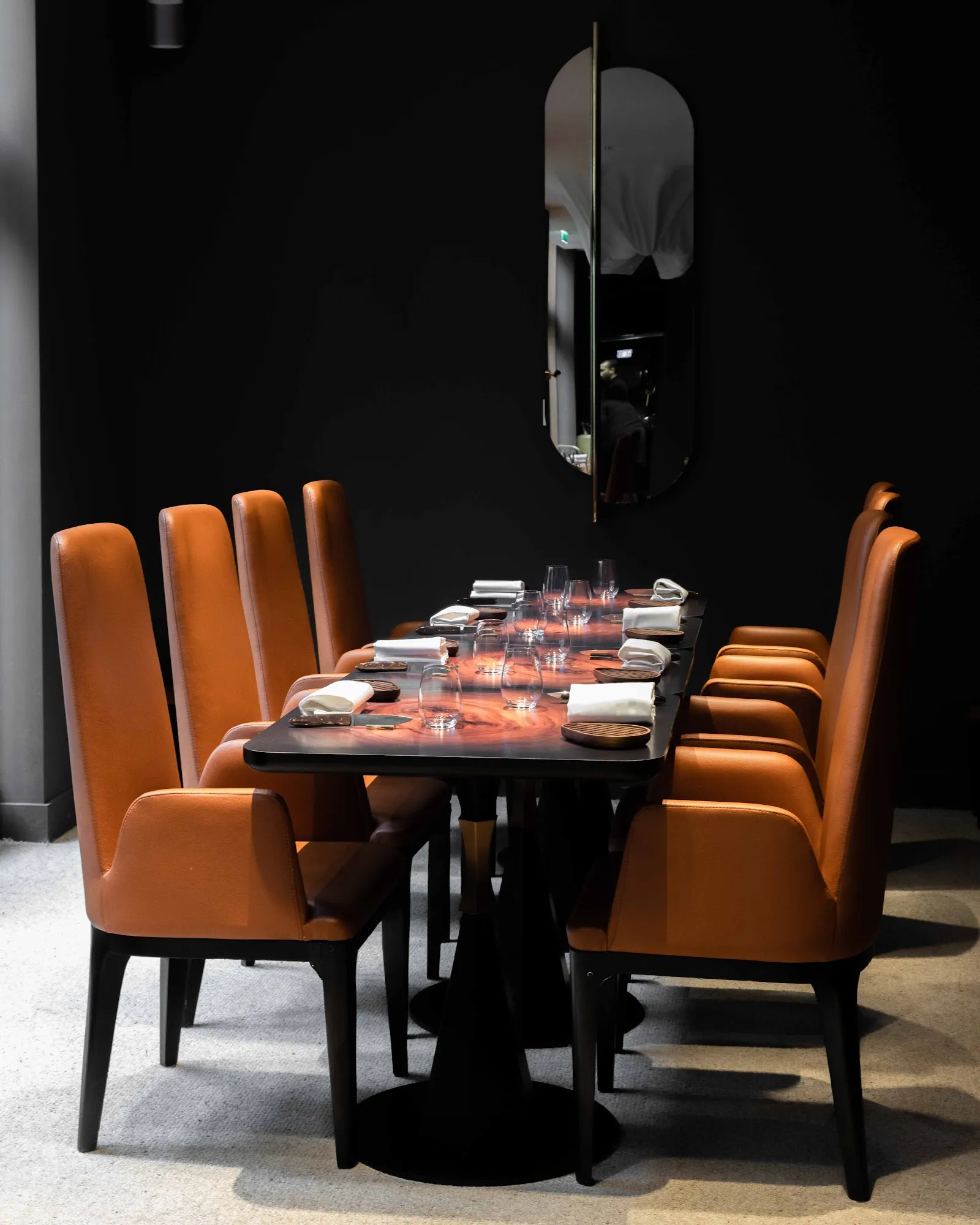AKRAME Paris — 16th arrondissement / Victor Hugo dining room
