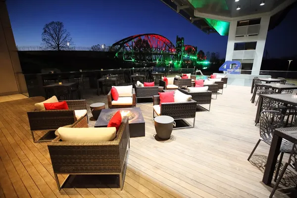 42 Bar and Table Clinton Library Little Rock