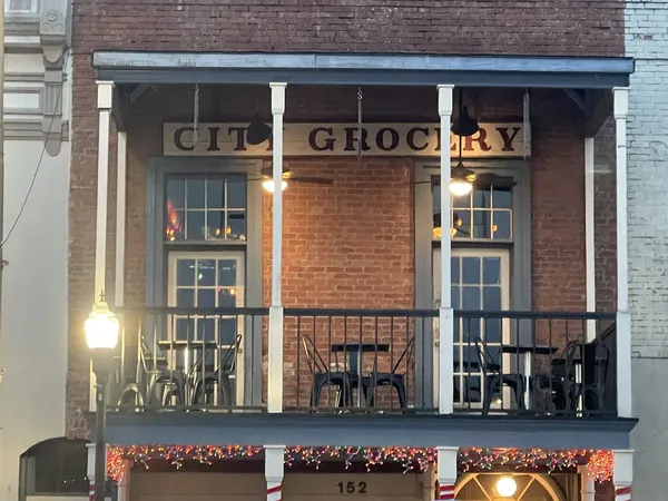 City Grocery Oxford, Mississippi Modern Southern restaurant