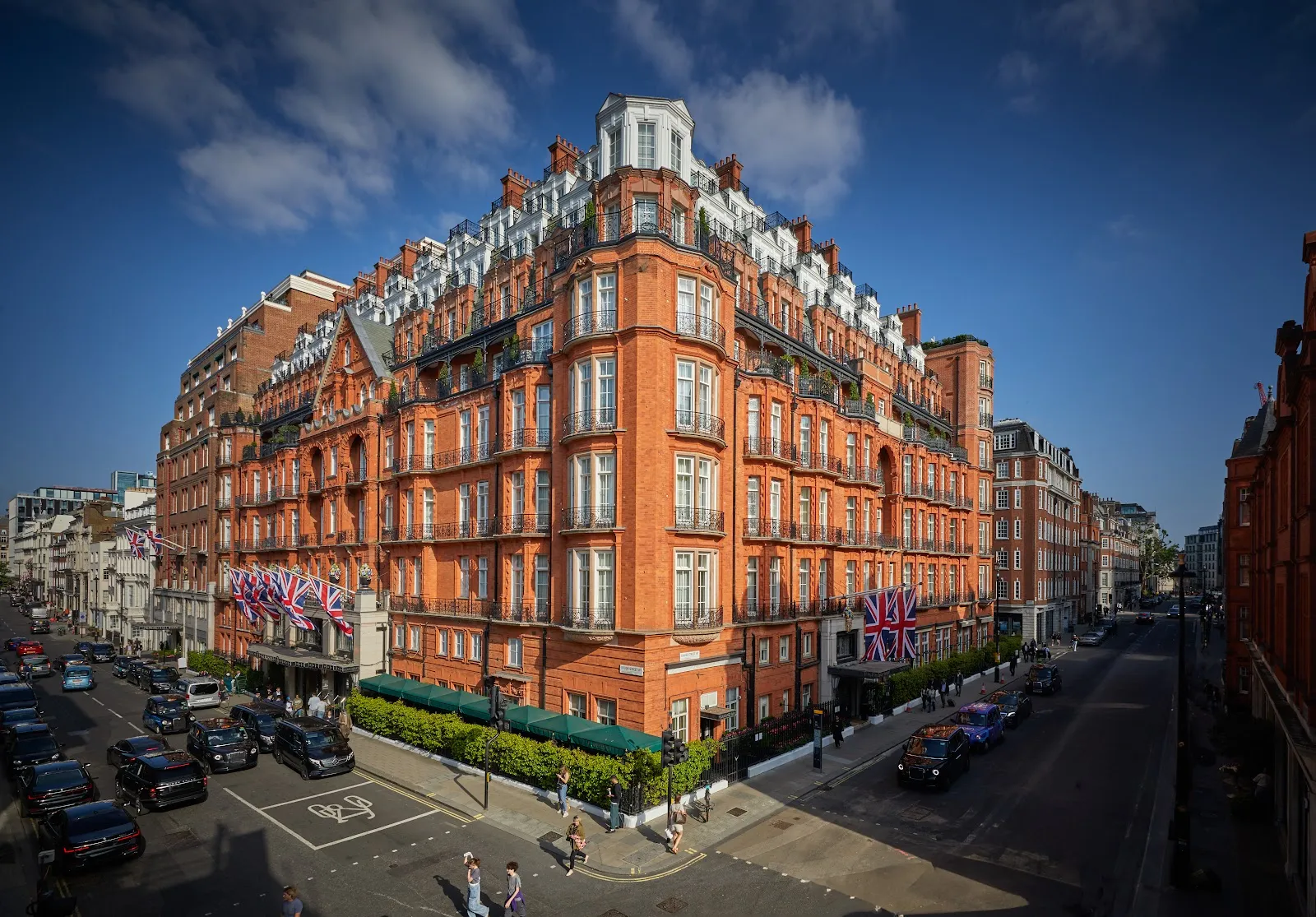 DAVIES AND BROOK London — Mayfair / Claridge's dining room