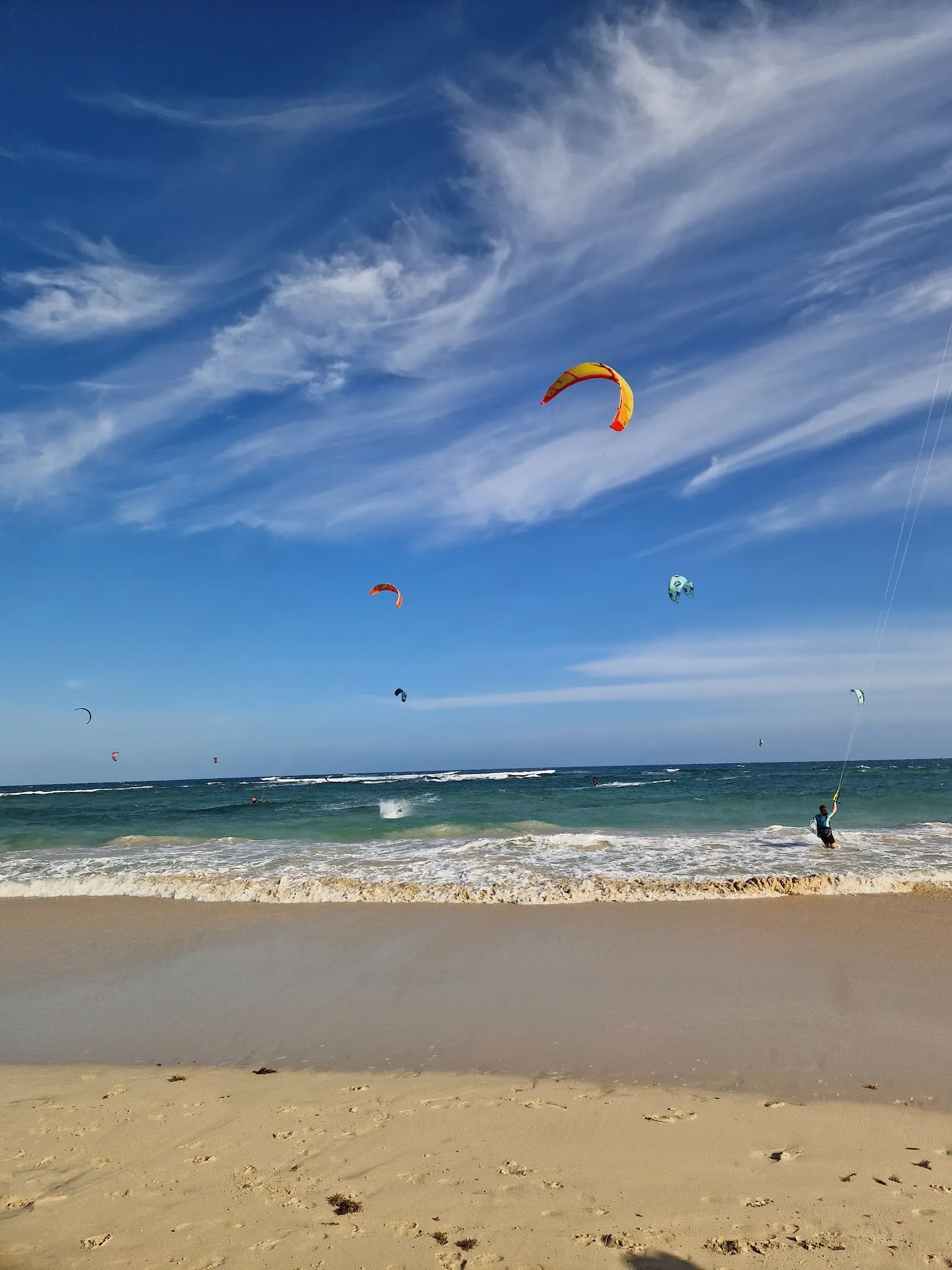 Kitesurf Bar & Restaurant dining room