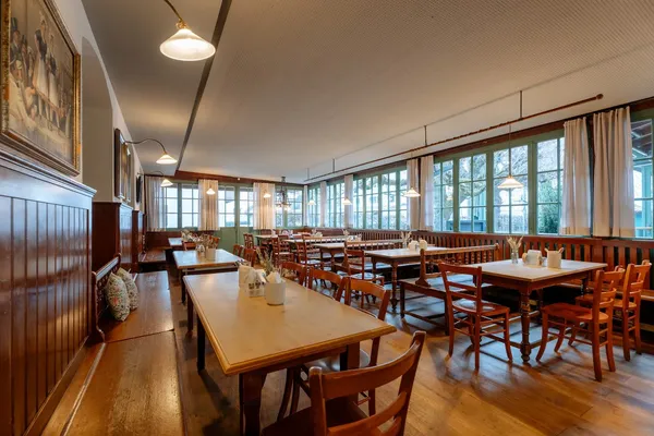 Die Weisse Salzburg brewpub traditional Austrian