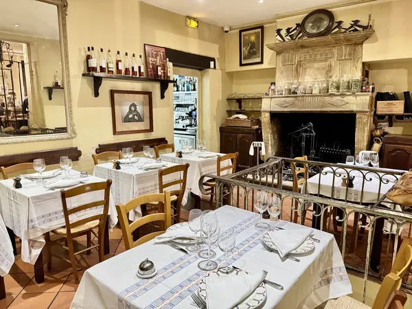 La Tupina Bordeaux traditional Southwest French cuisine bistro duck fat open fire