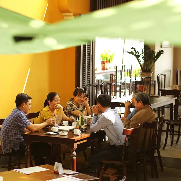 Madame Lân — Da Nang Traditional Vietnamese dining room