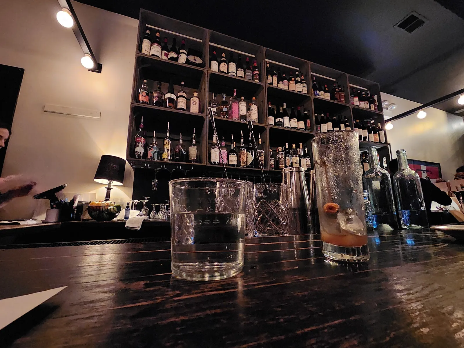 OSTERIA LANGHE Chicago — Logan Square dining room
