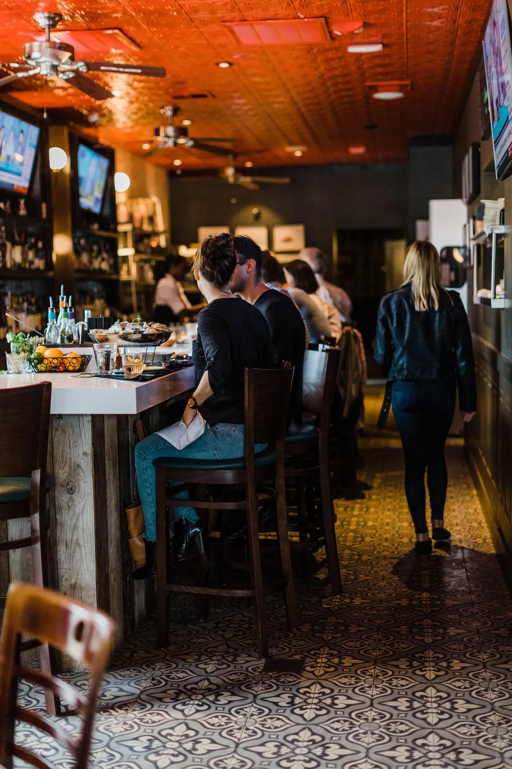 B.B. Lemon Houston American Cafe-Bar Heights — Washington Avenue dining room