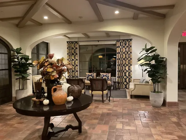 Bouquet Restaurant at Ponte Vineyard Inn — Temecula wine country