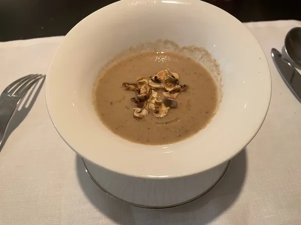 Robin's Grill & Teppan restaurant