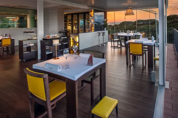 Lux Lucis dining room, Forte dei Marmi