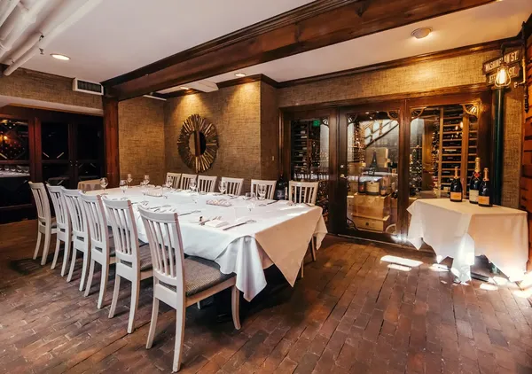 Washington Inn & Wine Bar Cape May New American — Wine-Driven restaurant
