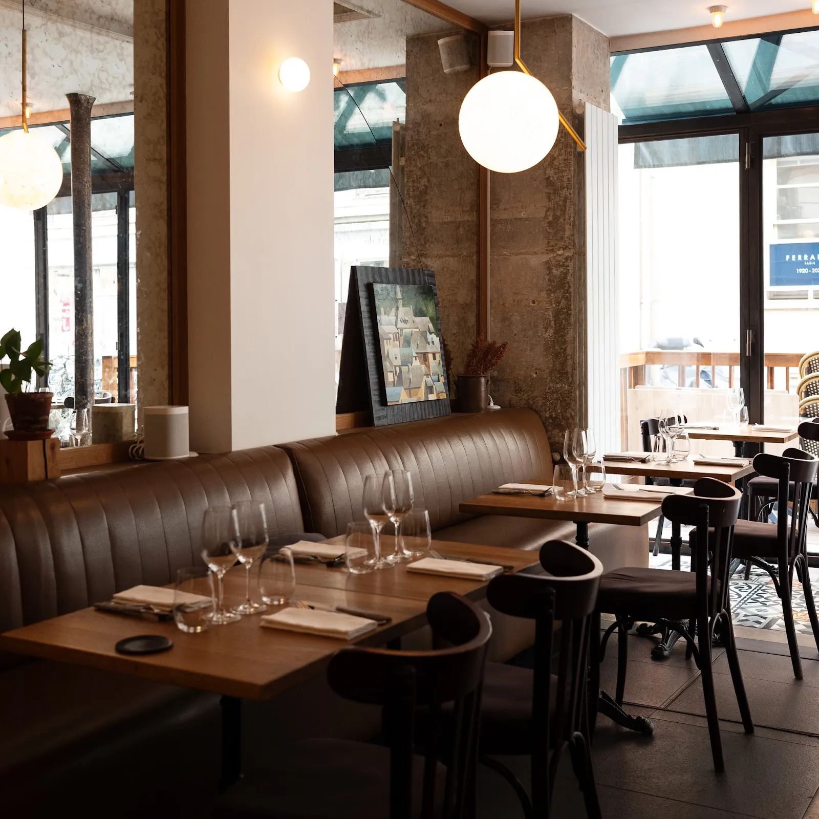 QUINSOU Paris — 7th arrondissement / Invalides dining room