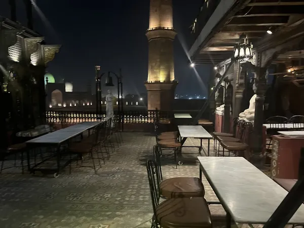 Cooco's Den, Lahore