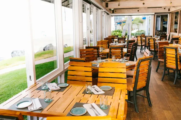 Jake's Del Mar beachfront