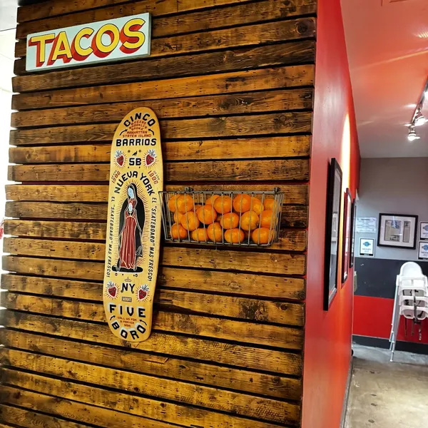 Resident Taqueria Dallas mexican tacos