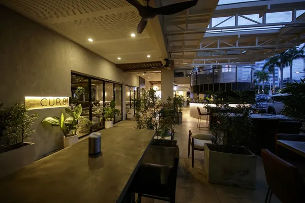 CUR8 restaurant