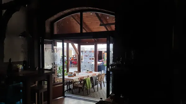 Trifla Ivó és Konyha restaurant