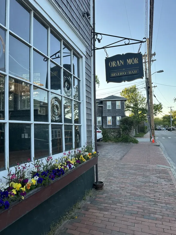 Oran Mor Nantucket upstairs historic house seasonal American cuisine