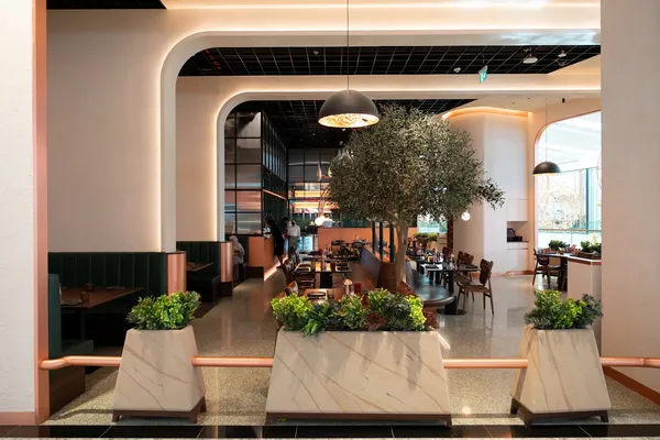 71 Steak & Grill Sharjah Steakhouse / Wood-Fired Grill dining room