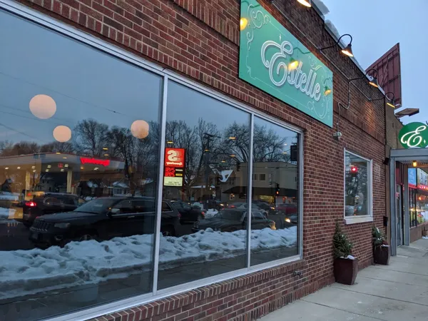 Estelle Saint Paul Spanish / Portuguese / Italian restaurant