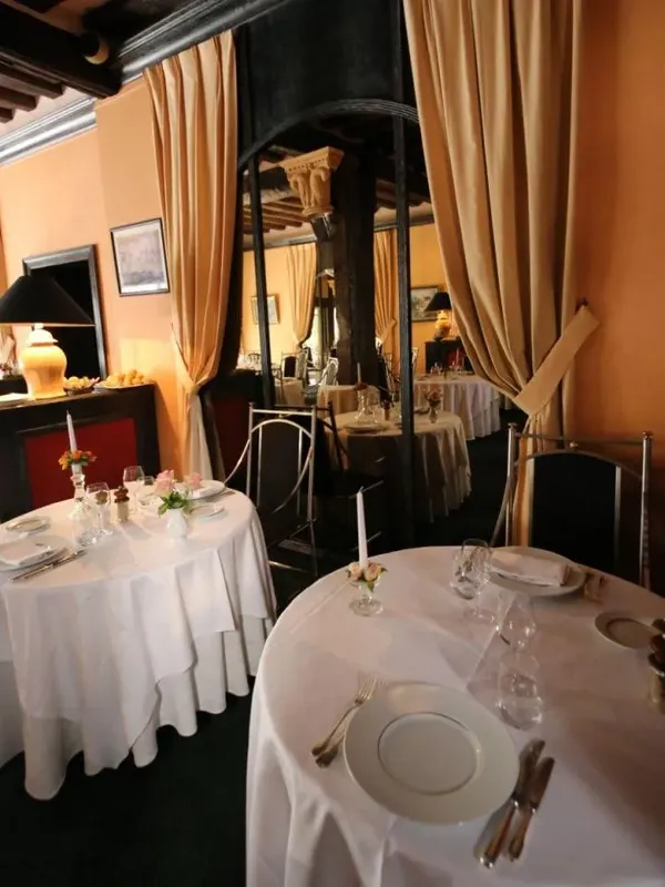 Les Nympheas restaurant
