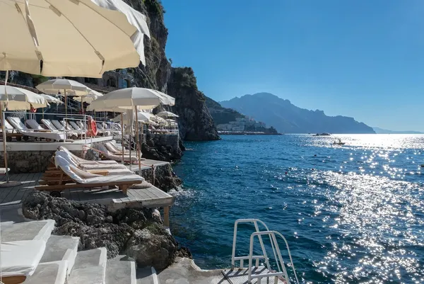 Glicine to Amalfi