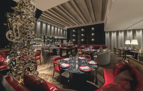 Cuts restaurant