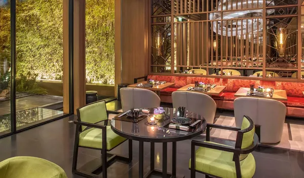 Yoshi, Hôtel Métropole, Monte Carlo