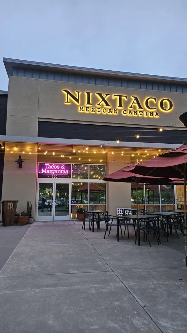 Nixtaco Sacramento restaurant