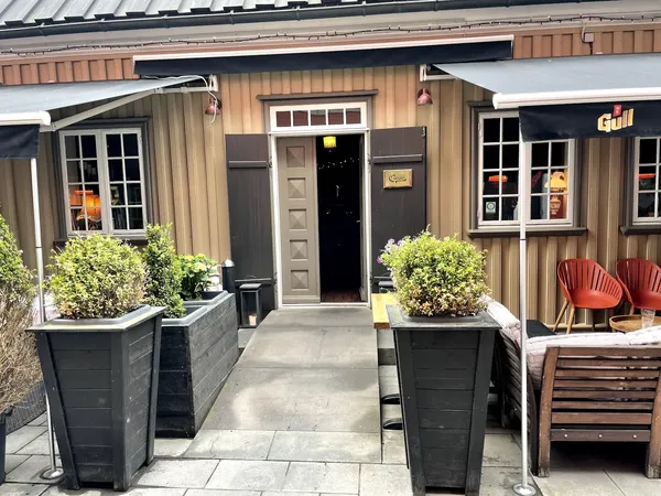 Caruso Italian restaurant Reykjavik