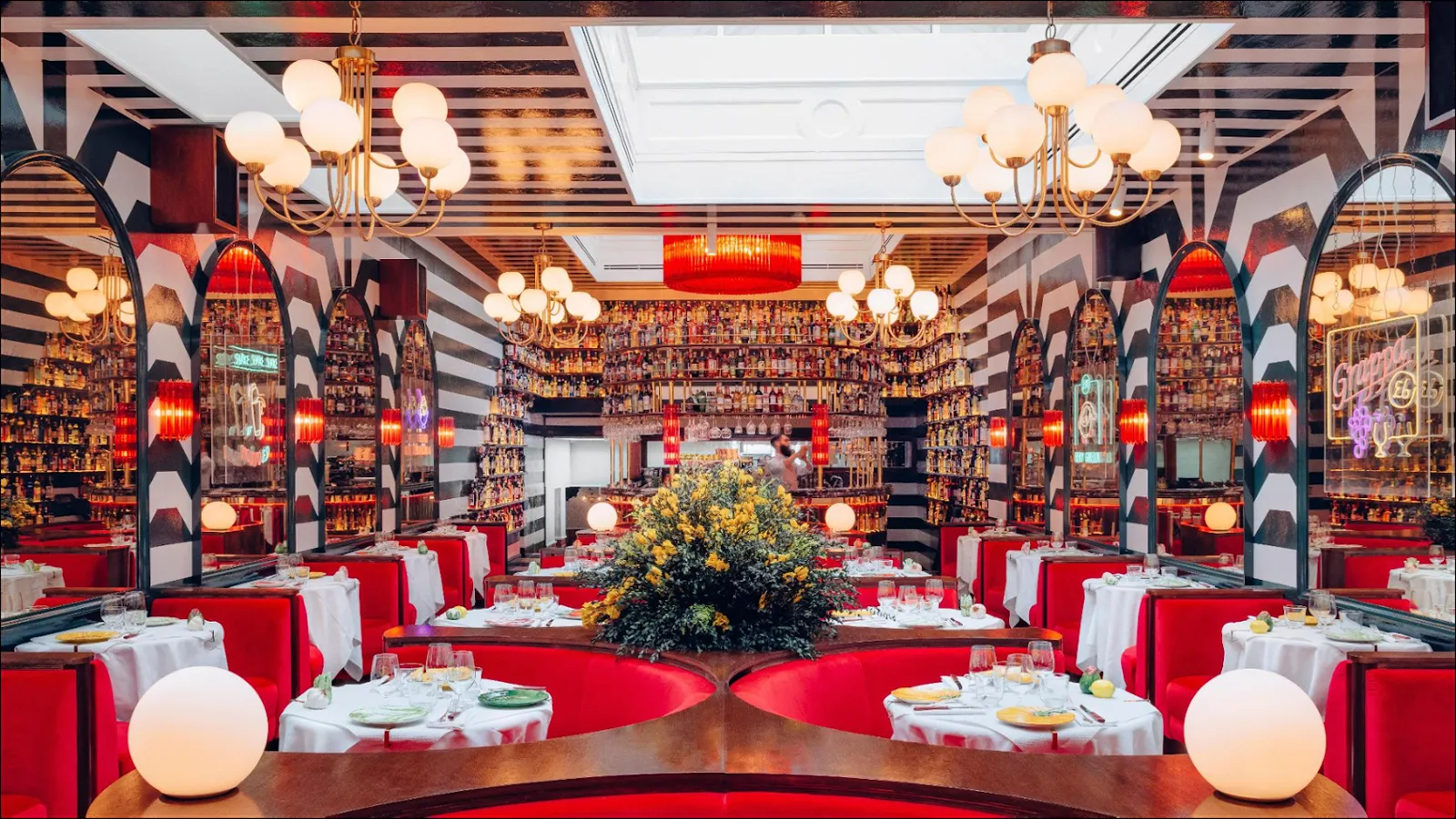 AVE MARIO London — Covent Garden dining room