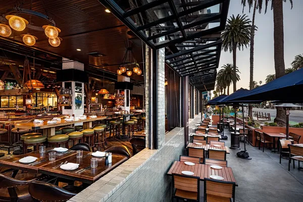 Water Grill seafood restaurant Santa Monica