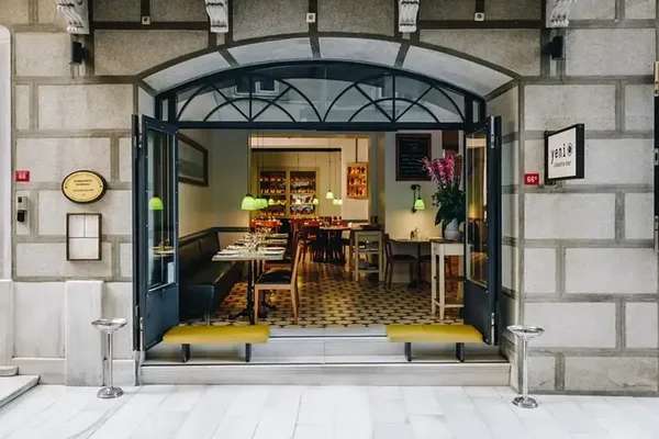 Seasonal small plates at Yeni Lokanta, Beyoğlu, Istanbul