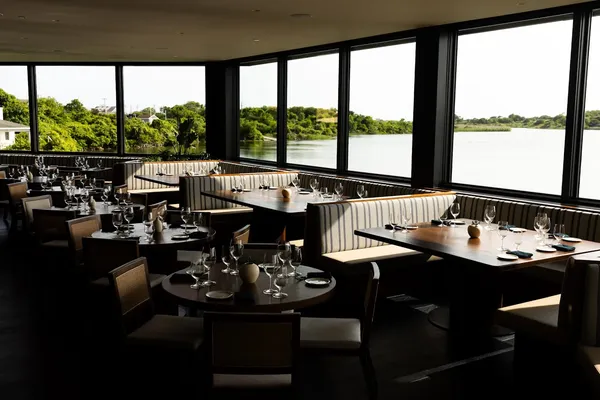 Mavericks Montauk Montauk Modern Steakhouse restaurant