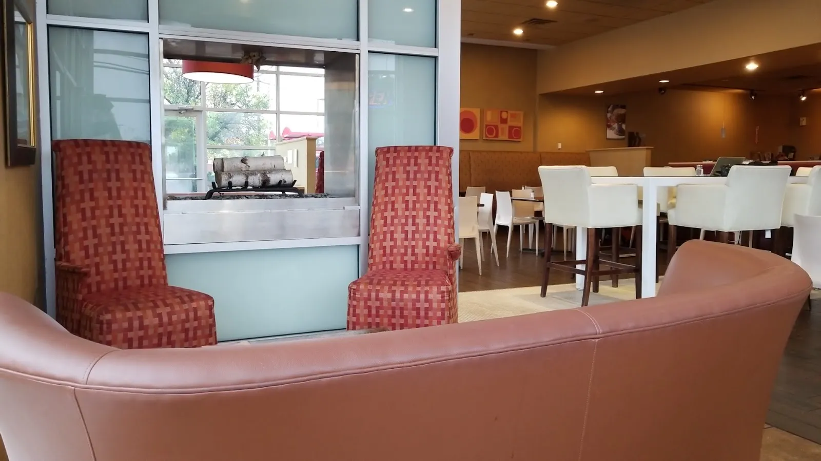 Scholars Inn Bakehouse & Café dining room